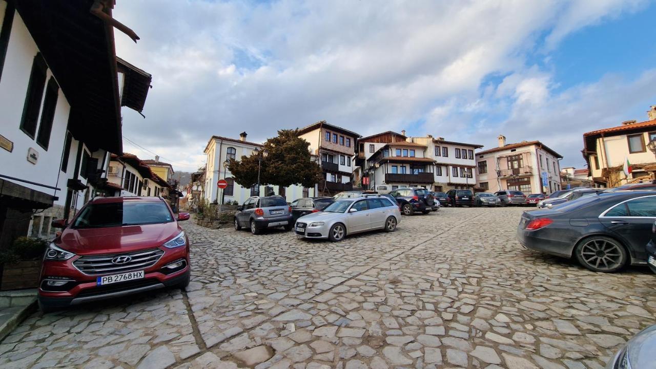 Fs Apartments - Beautiful Apartment In The Artistic Part Of Tırnova Dış mekan fotoğraf